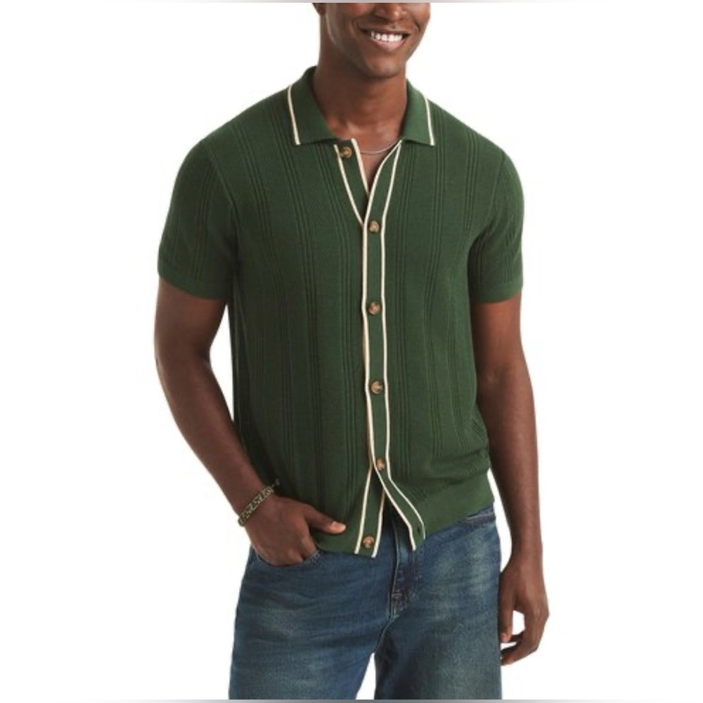 Art of Rhetoric Men's Forest Green Button-Down Shirt